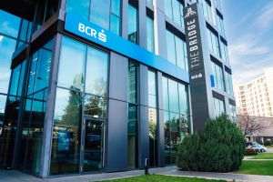 BCR a acordat finanţări de peste 535 milioane de euro în energie în primele opt luni din 2026